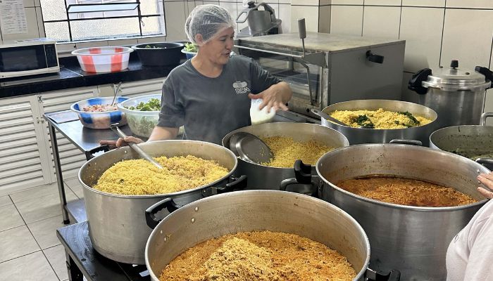 Estado reforça capacitação de 7,9 mil profissionais da alimentação escolar